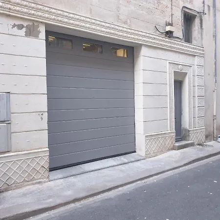 Maison Intra Muros, Terrasses Avec Vue Jaccuzzi Et Garage アヴィニョン